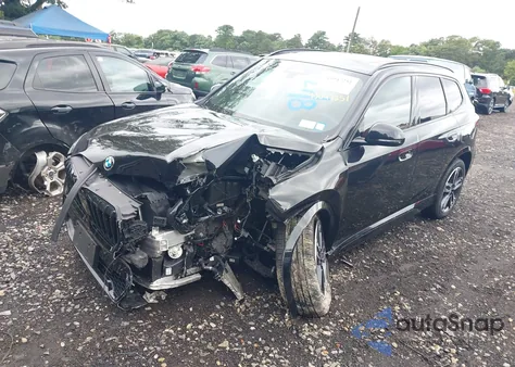 2025 BMW X1 xDrive28I из США, поврежденный, VIN WBX73EF08S5132622